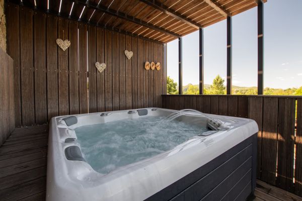 Une nuit en Appart-hôtel + Jacuzzi