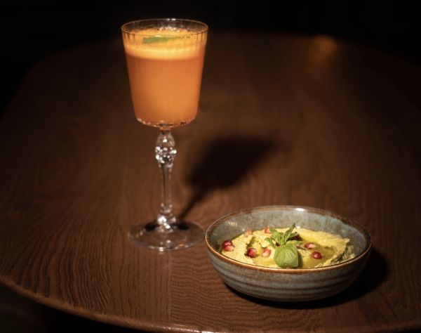 Taste & Toast - Cocktails & Mezzés au Society